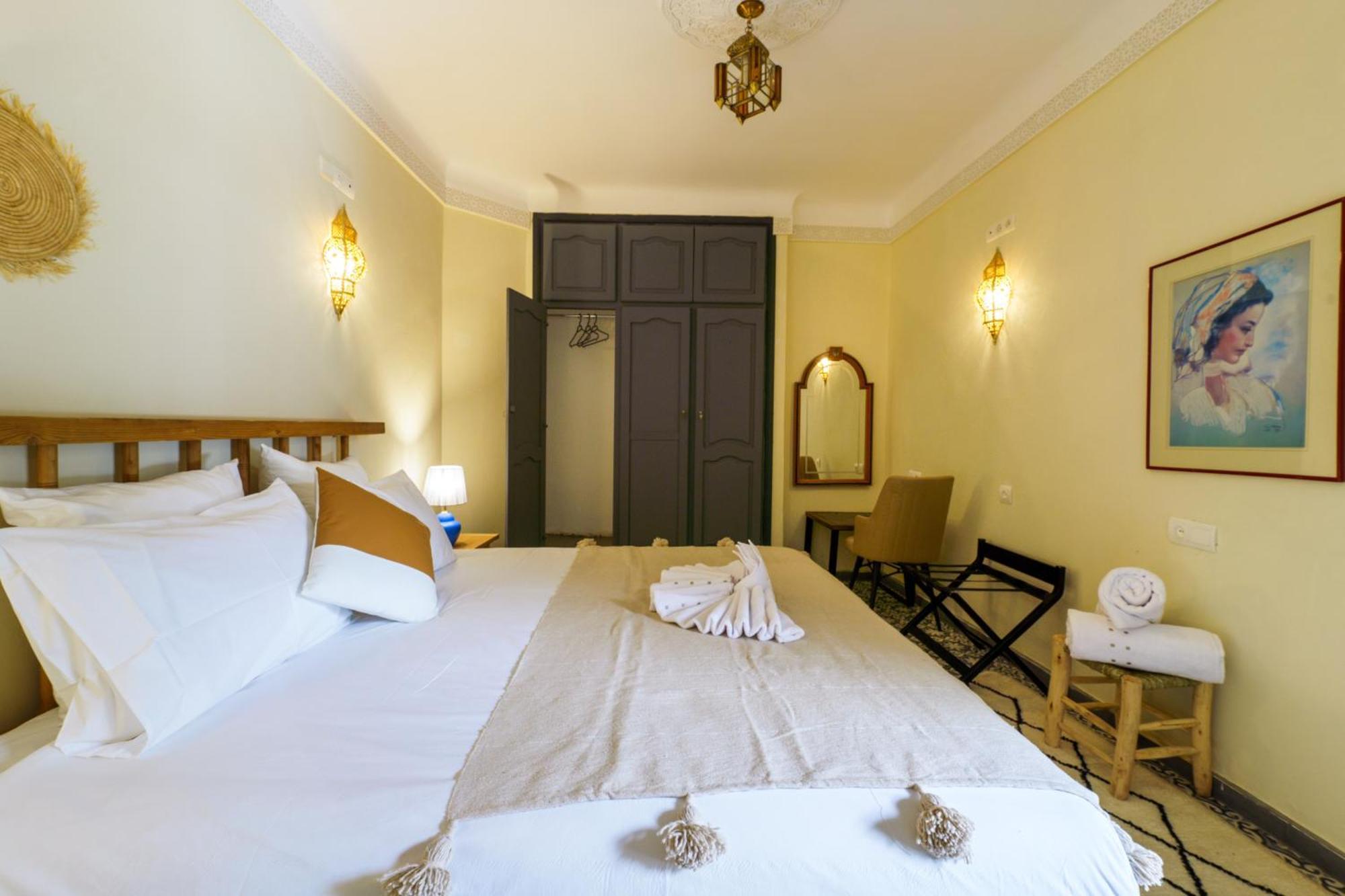 Riad 4 Chambres - Piscine & Petit Dejeuner Gratuit - Wifi Fibre Optique Marrakesh Eksteriør bilde