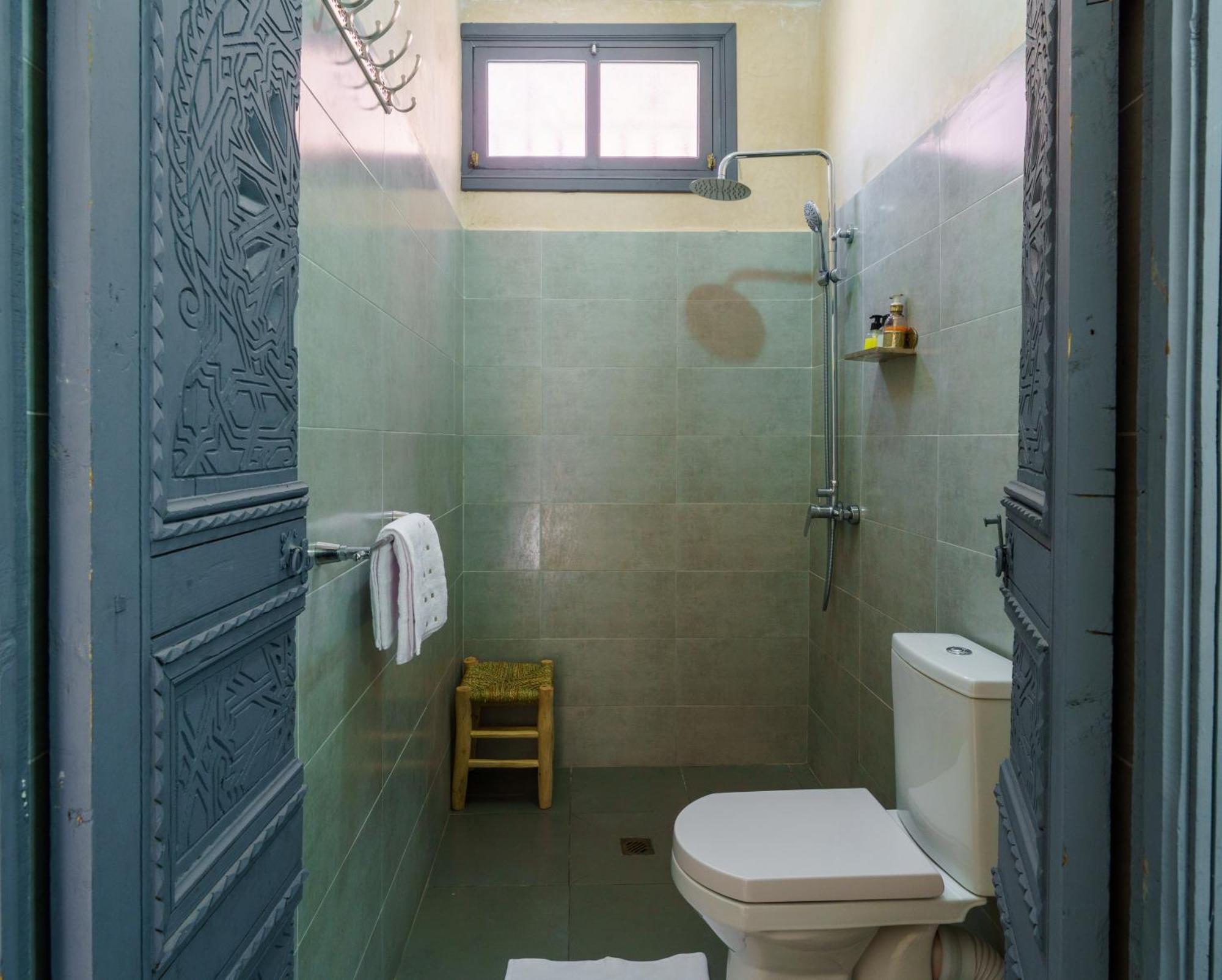Riad 4 Chambres - Piscine & Petit Dejeuner Gratuit - Wifi Fibre Optique Marrakesh Eksteriør bilde