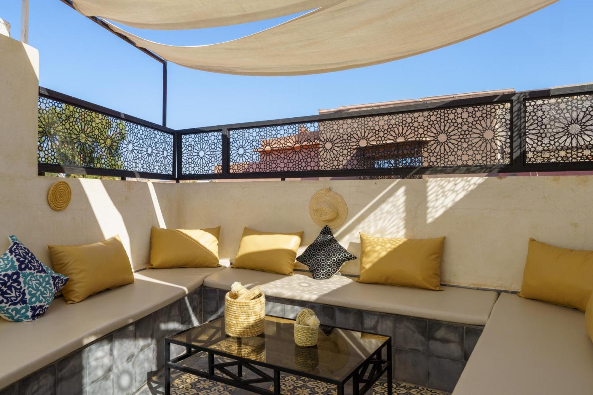 Riad 4 Chambres - Piscine & Petit Dejeuner Gratuit - Wifi Fibre Optique Marrakesh Eksteriør bilde