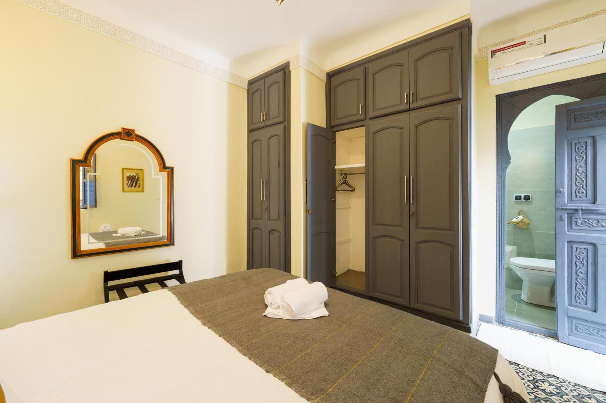 Riad 4 Chambres - Piscine & Petit Dejeuner Gratuit - Wifi Fibre Optique Marrakesh Eksteriør bilde
