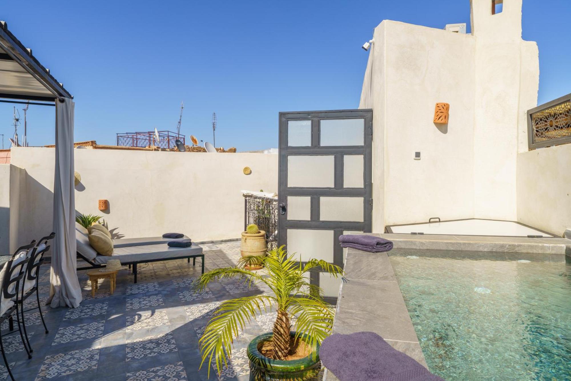Riad 4 Chambres - Piscine & Petit Dejeuner Gratuit - Wifi Fibre Optique Marrakesh Eksteriør bilde