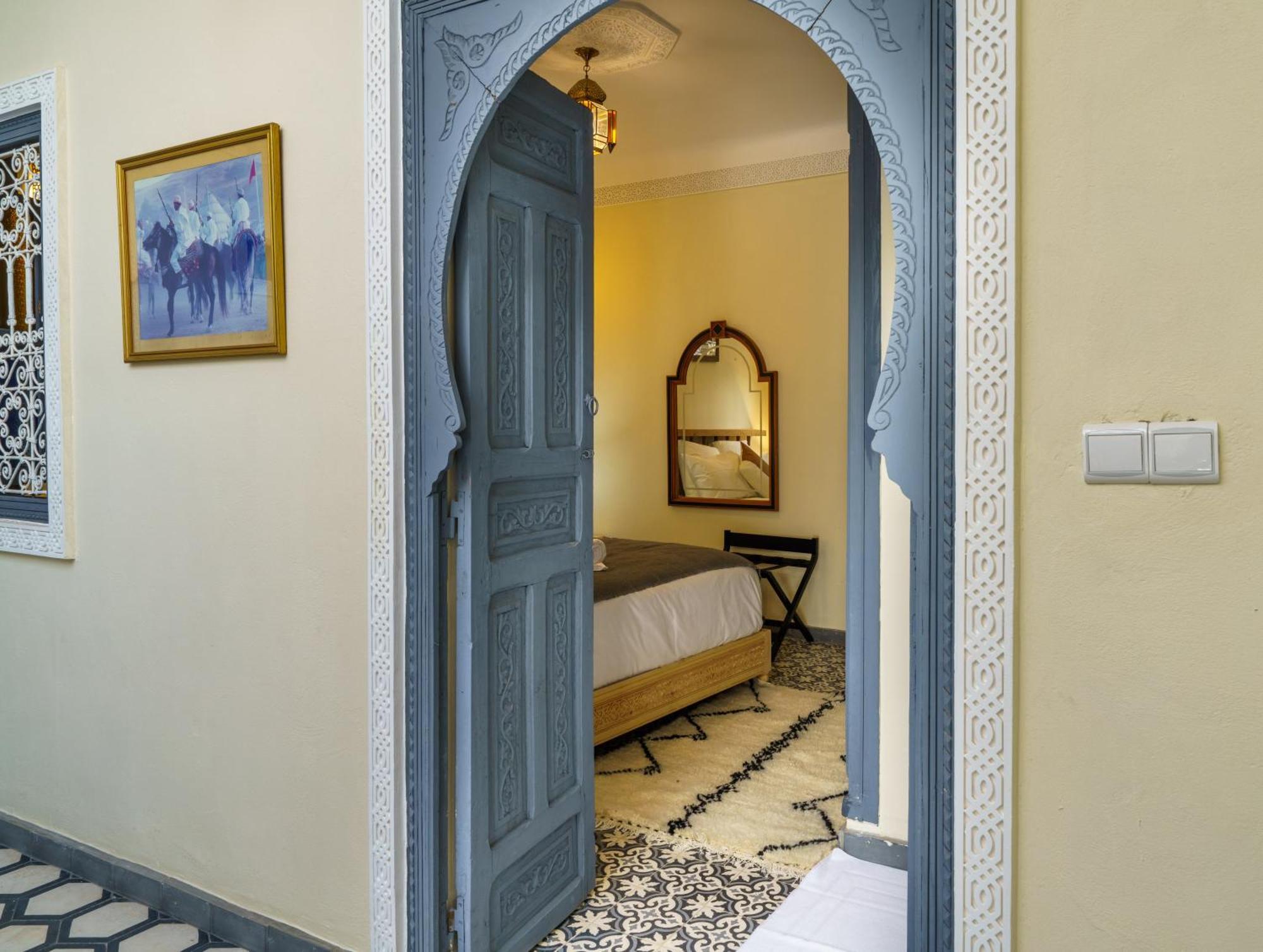 Riad 4 Chambres - Piscine & Petit Dejeuner Gratuit - Wifi Fibre Optique Marrakesh Eksteriør bilde